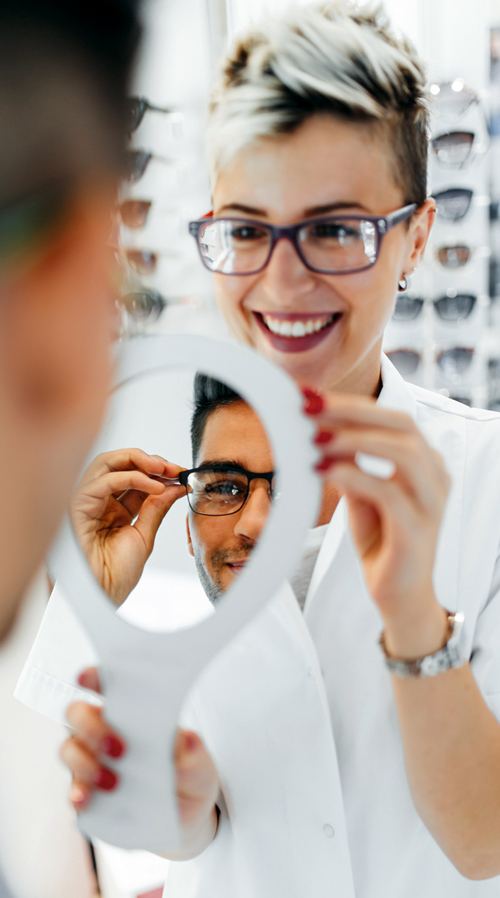 Augenoptiker (m/w/d)