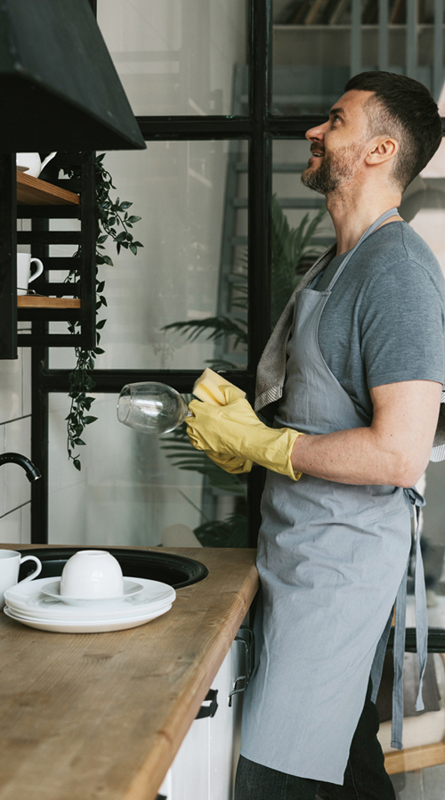 Hauswirtschaftshelfer (m/w/d) bzw. Hauswirtschaftsassistent (m/w/d)