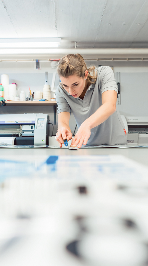 Schilder- und Lichtreklamehersteller (m/w/d)