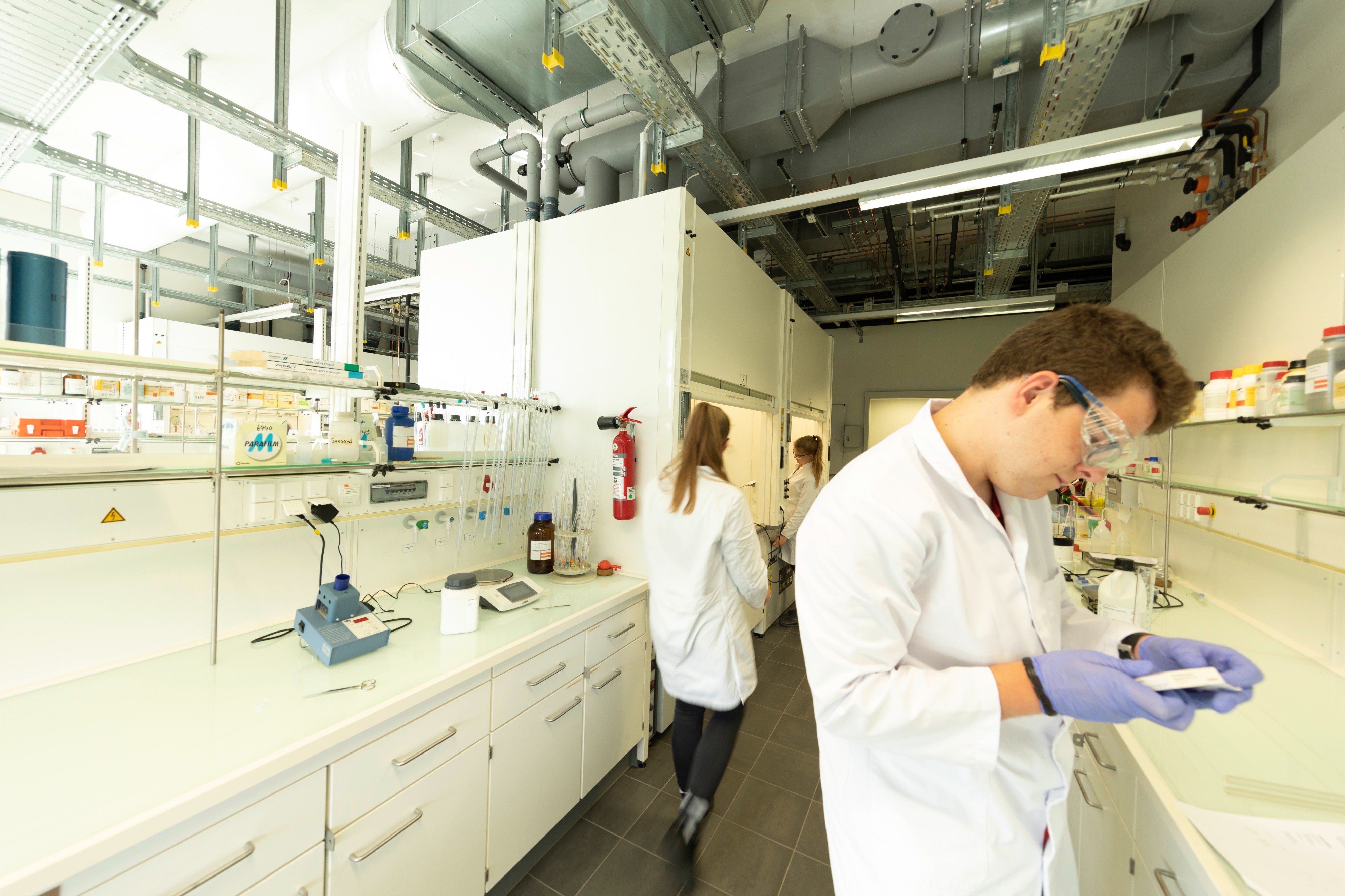 Chemielaborant (m/w/d) - Philipps-Universität Marburg | azubica.de