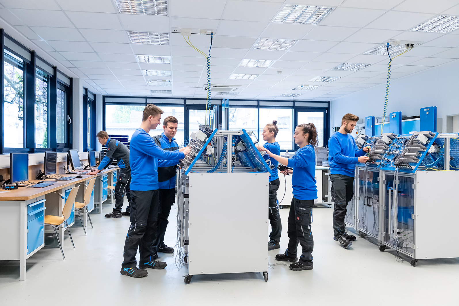 - Harro Höfliger Verpackungsmaschinen GmbH | azubica.de